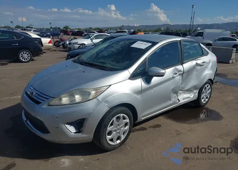 2013 Ford Fiesta Se from USA, damaged, VIN 3FADP4BJ8DM116467